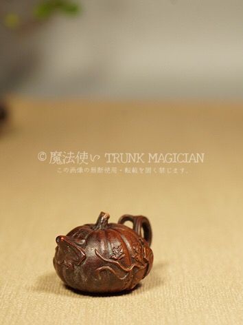 旧家蔵出し 黄楊木細密彫 把把壷 置物 賞物 文房具 書道品 供養品 古