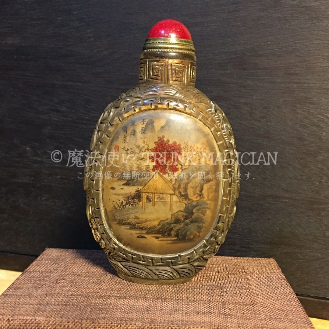 旧家蔵出し 琉璃細密彫 山水紋 鼻煙壺 根付 裝身具 供養品 古美術品