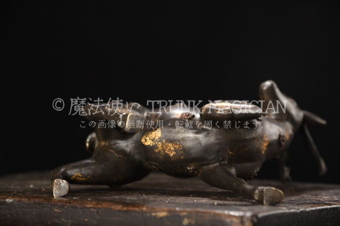 旧家蔵出し 銅製 泥金 梅花鹿 置物 賞物 供養品 古美術品 収集家