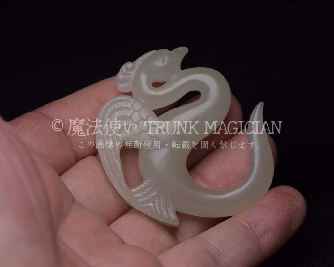 旧家蔵出し 和田玉細密彫 羊脂白玉 沁色自然 玉鳥 彫刻 根付 裝身具 賞