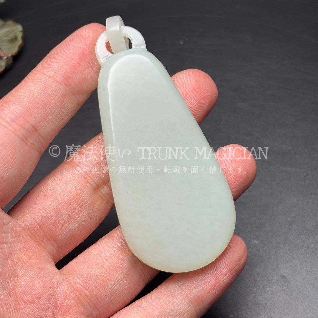 旧家蔵出し 和田玉細密彫 羊脂白玉 平安無事牌 玉珮 彫刻 根付 裝身具