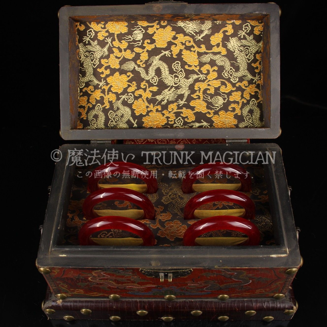 旧家蔵出し古玉 高冰紅玉細作 腕輪 六點同出 漆箱付 根付 供養品 古