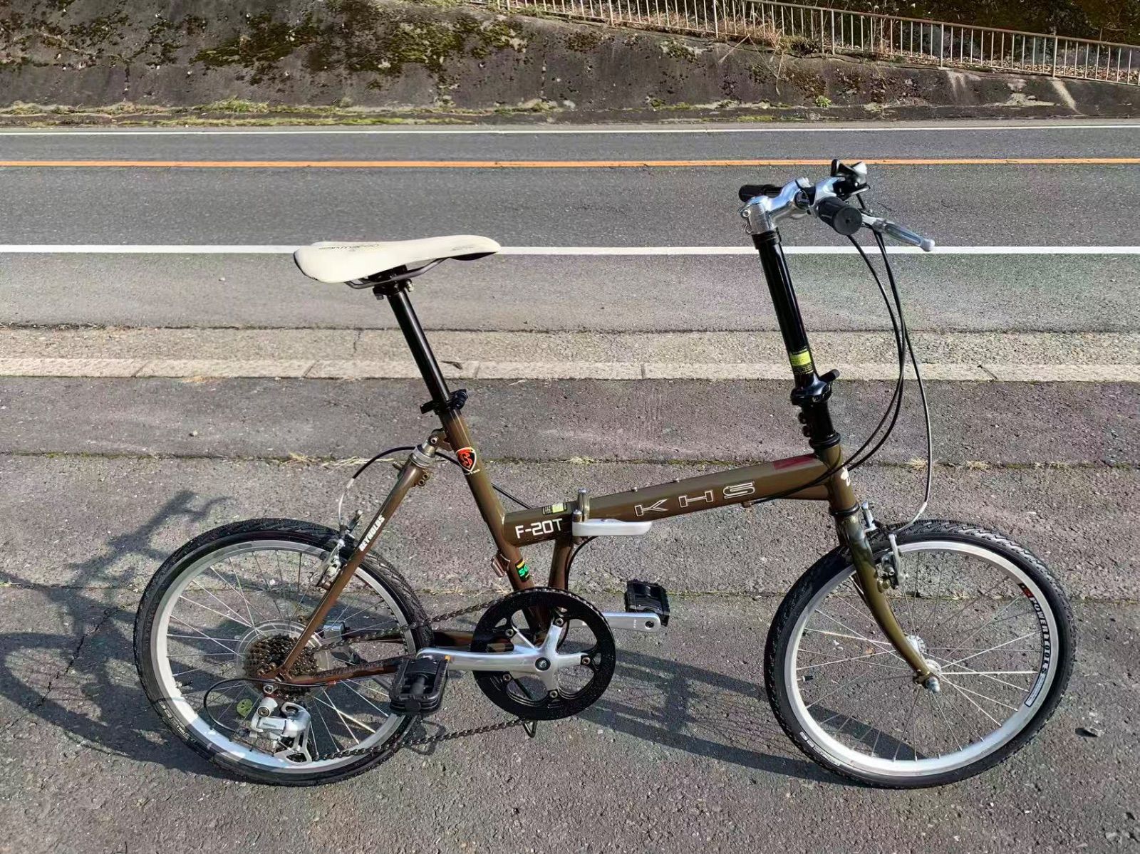 即乘】送料無料 KHS折り畳み自転車 F-20T SHIMANO 8速 ミニベロ 小径車