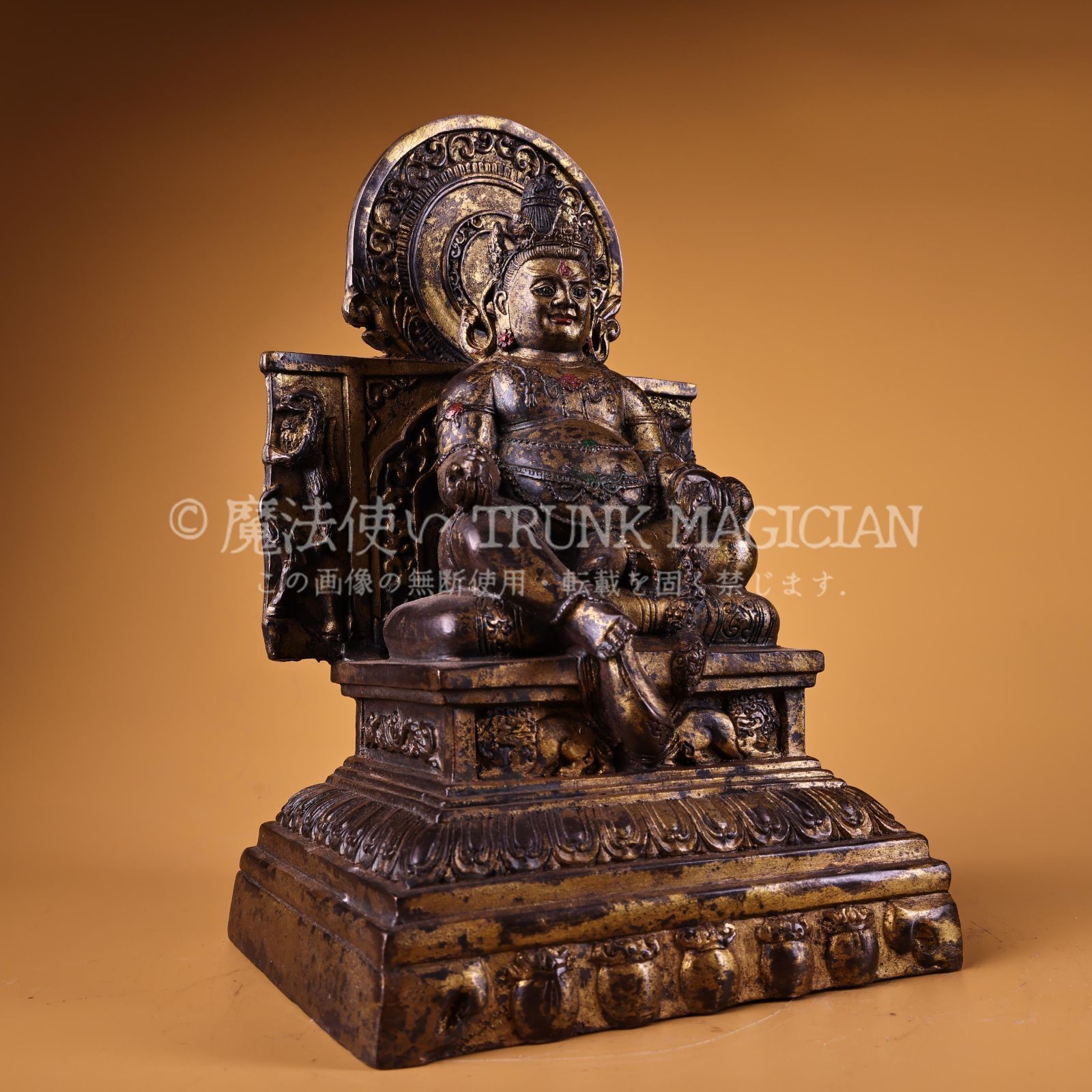 旧家蔵出し 銅製 泥金 浮彫 鏨刻 黄財神像 仏像 密宗密教 供養品 古