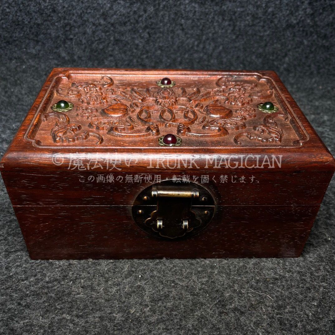 旧家蔵出し 孔雀石細密彫 仏珠ネックレス本 箱付 根付 裝身具 供養品