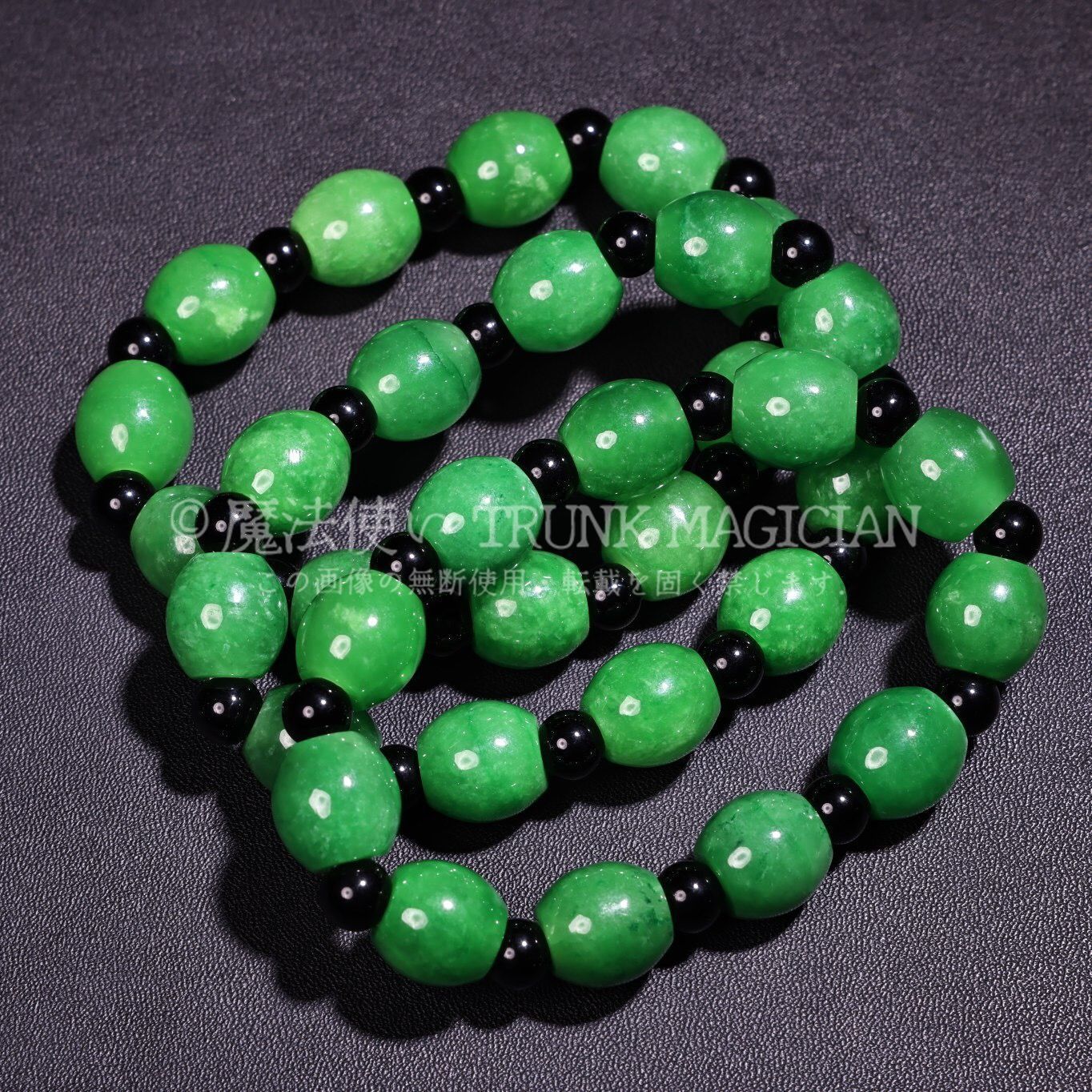 旧家蔵出し 翡翠製 細密彫 仏珠チェーン 箱付 根付 裝身具 供養品 古