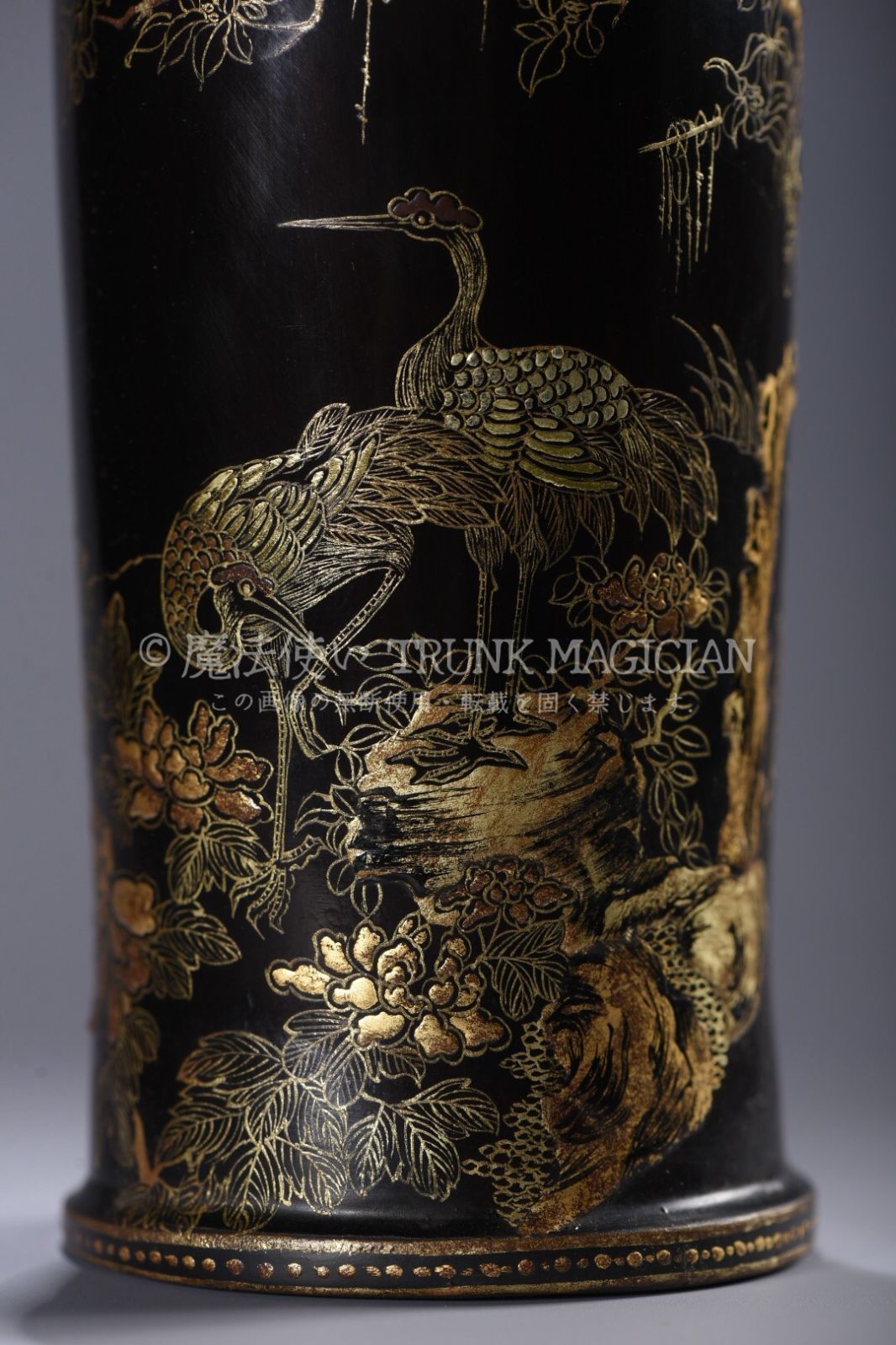 旧家蔵出し 木胎漆器彫 描真金 松鶴延年紋 筆筒 書道品 文房賞物 供養