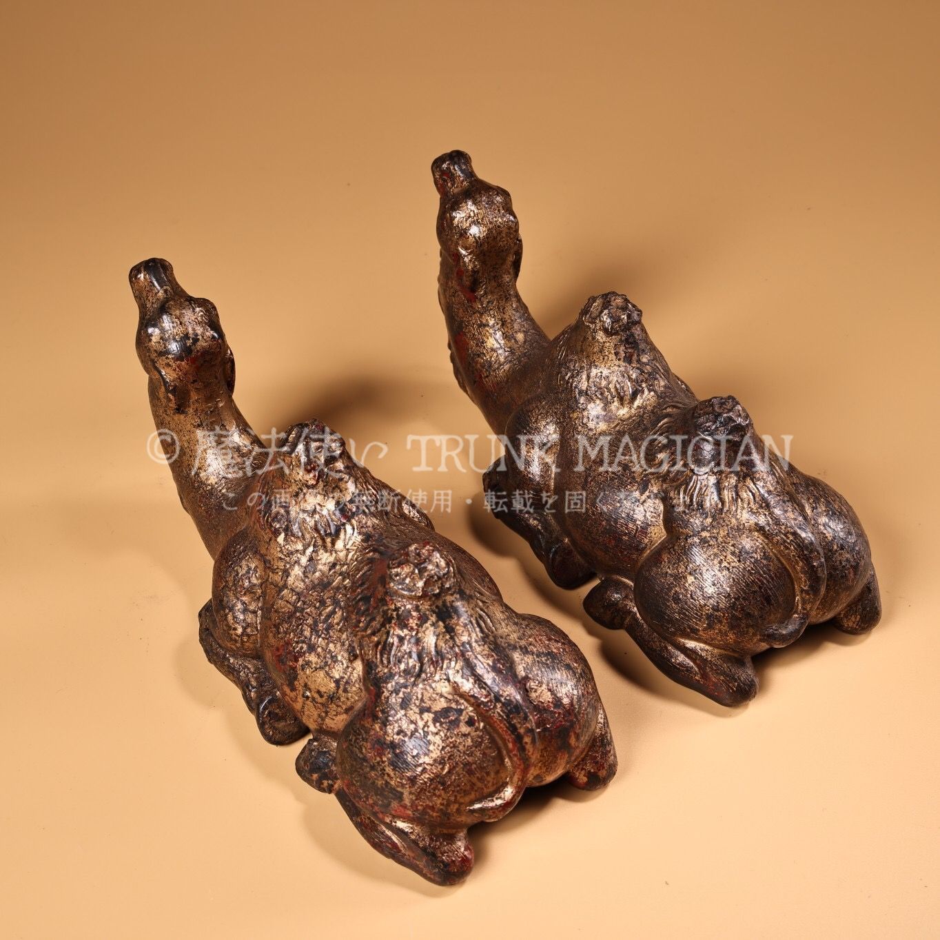 旧家蔵出し 銅製 塗金 浮彫 鏨刻 駱駝一對 供養品 古美術品 収集家