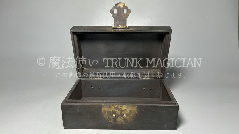 旧家蔵出し 木材細密彫 古玉嵌 寶石嵌 香盒 収納盒 文房賞物 古美術品