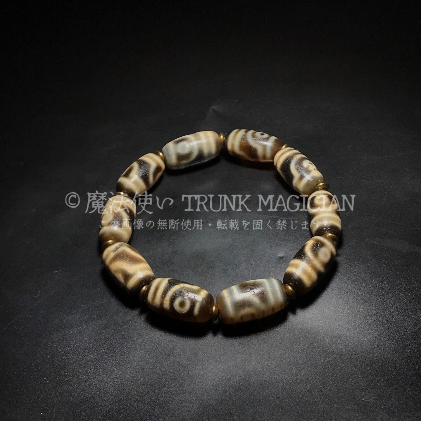 中国古美術・藏區老料・開片龍紋二眼天珠・西蔵手工芸・天然石・瑪瑙・闢邪消災・根付 中国古美術・藏區老料・開片龍紋二眼天珠・西蔵