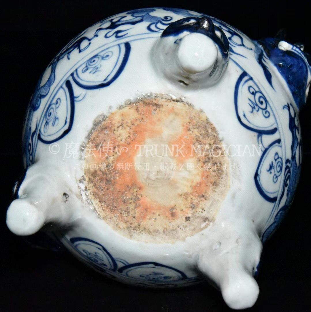 旧家蔵出し 元 青花 龍紋 三足熏香炉 古陶瓷器 陶芸 造型精美 古美術品