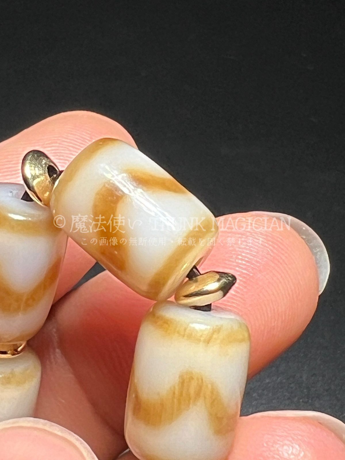 旧家蔵出し 瑪瑙細密彫 自然風化紋 虎牙天珠 根付 手串 裝身具 供養品