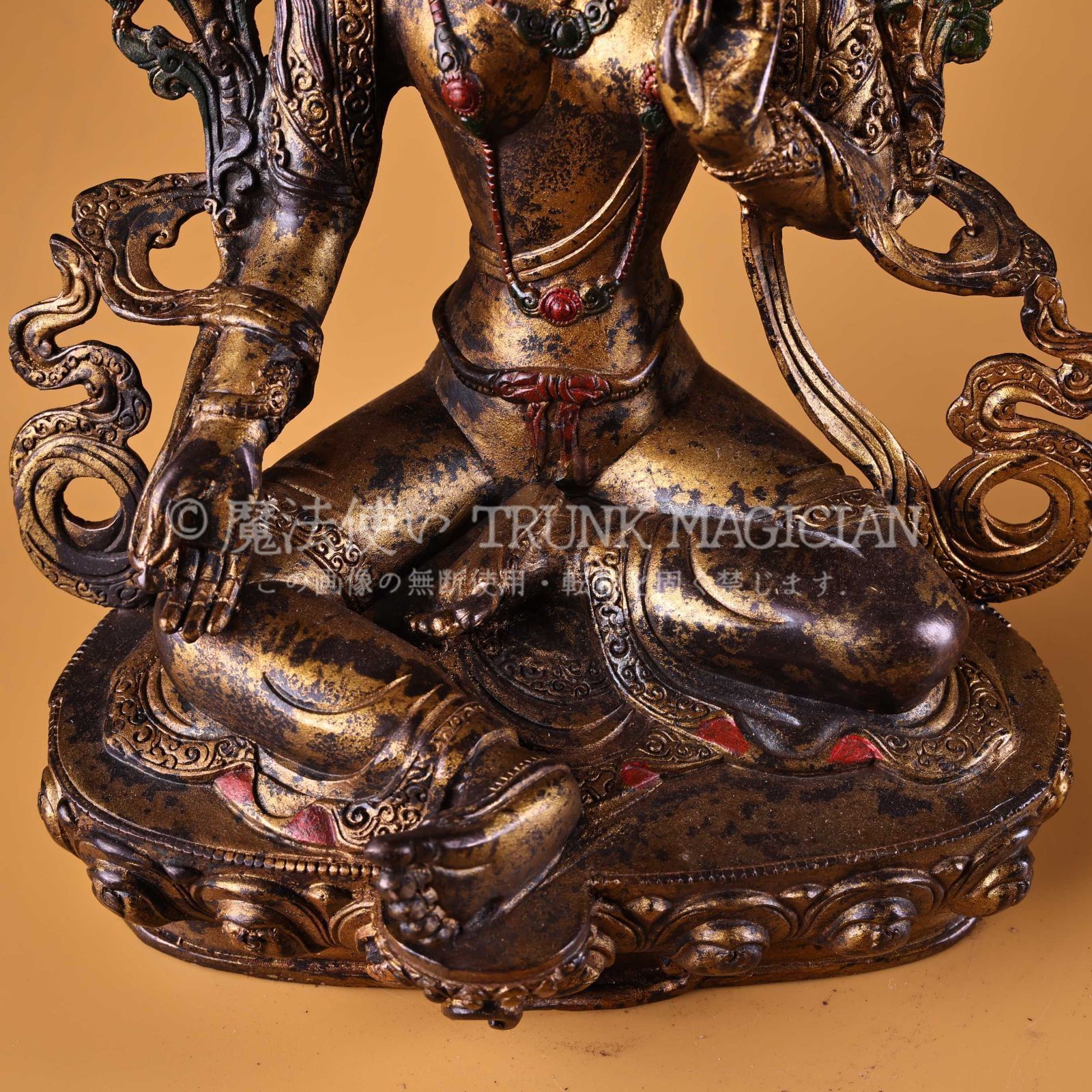 旧家蔵出し 銅製 泥金 浮彫 鏨刻 綠度母像 仏像 密宗密教 供養品 古