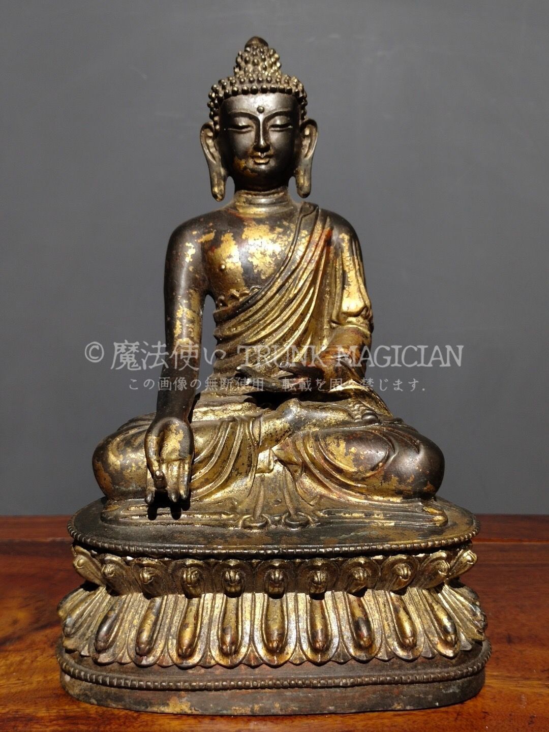 旧家蔵出し 銅製 浮彫 鏨刻 泥金 朱砂 釋迦牟尼像 仏像 密宗密教 供養