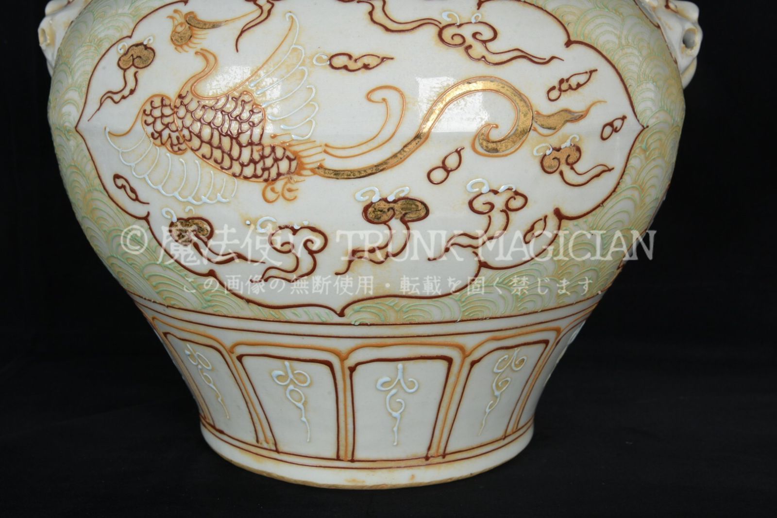 古美術品 旧家蔵出し 元 粉彩 描金 開窗 海水鳳紋 獣頭罐 古陶瓷器 陶芸 造型