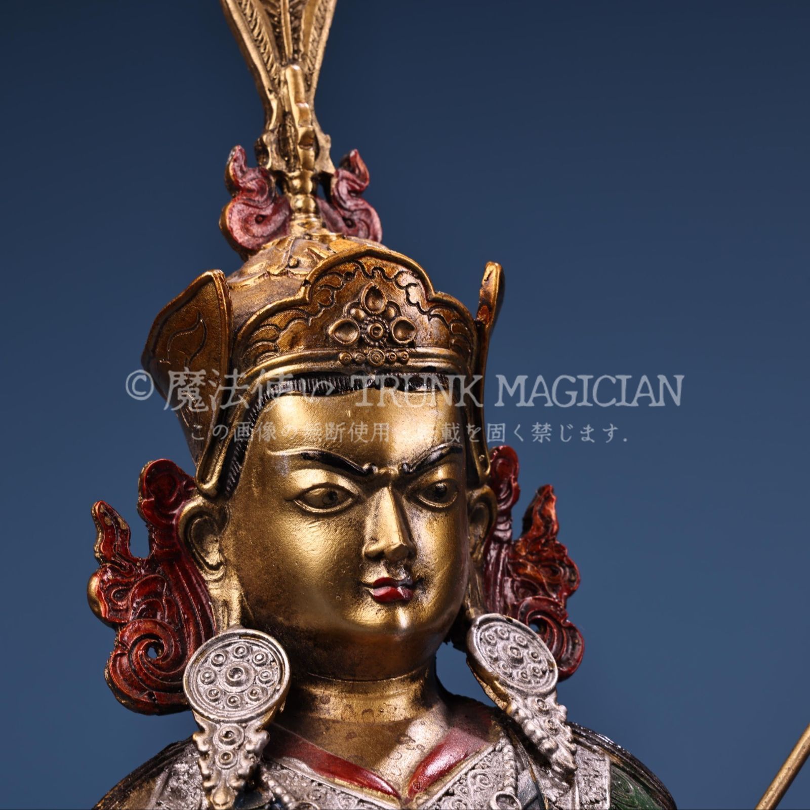 旧家蔵出し 銅製 浮彫 鏨刻 描金 彩繪 蓮花生大師像 仏像 密宗密教