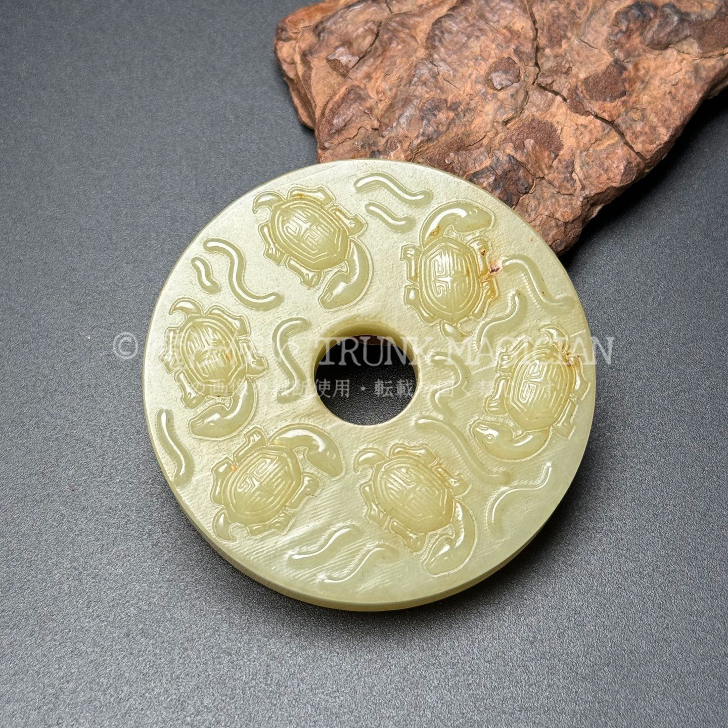 旧家蔵出し 和田玉細密彫 八卦玉珮 長寿龜 置物 賞物 供養品 古美術品