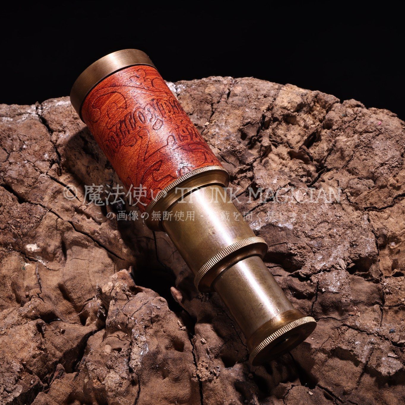 旧家蔵出し銅製 細作 望遠鏡 精密儀器 置物 箱付 根付 供養品 古美術品 