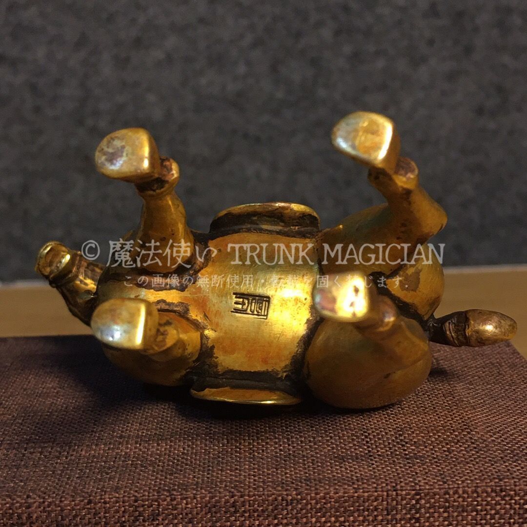 旧家蔵出し 紫銅製 浮彫 鏨刻 塗金 馬到成功 置物 賞物 供養品 古美術