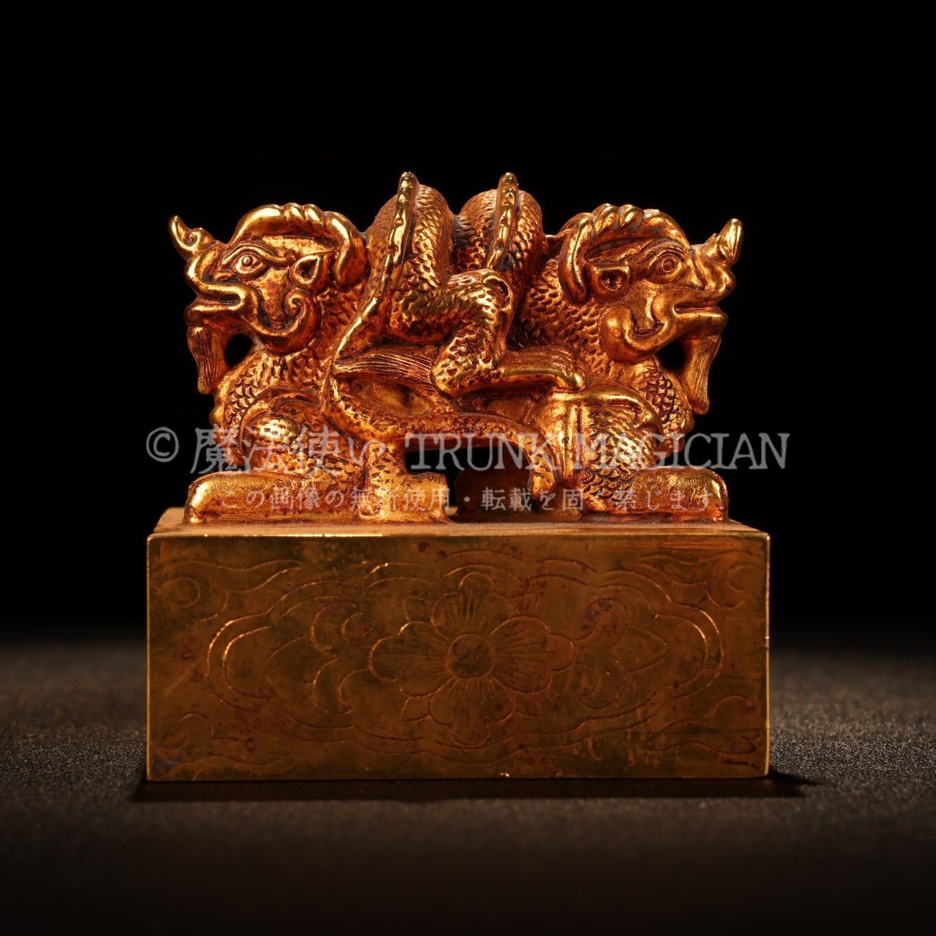 旧家蔵出し 銅製 塗金 雙龍頭印章 置物 文房賞物 供養品 古美術品 収集