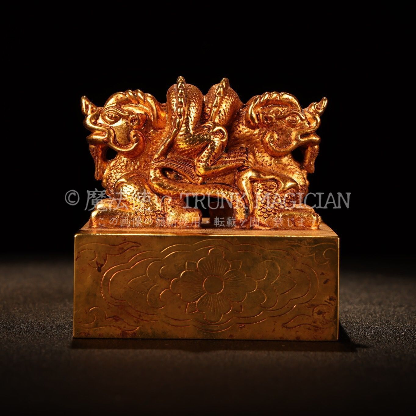 旧家蔵出し 銅製 塗金 雙龍頭印章 置物 文房賞物 供養品 古美術品 収集