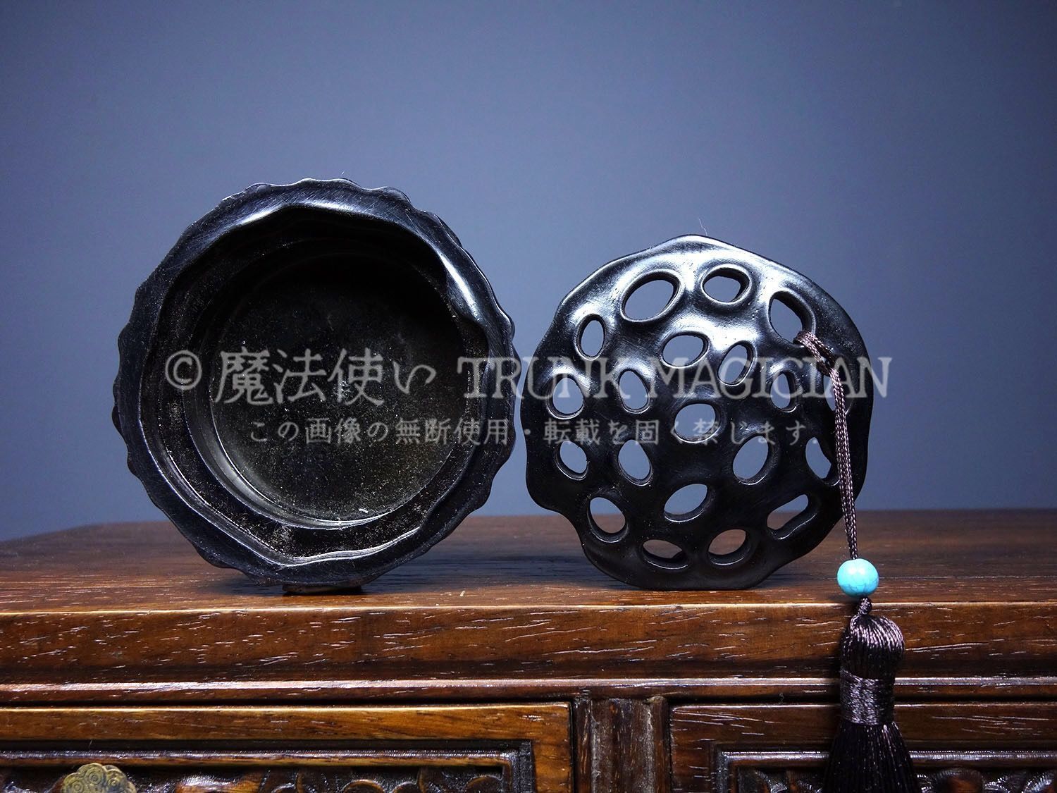 旧家蔵出し 檀木製 細密彫 蓮心熏香炉 香道具 逸品仏具 仏具一般 供養品 古美術品 収集家 CLH131P239