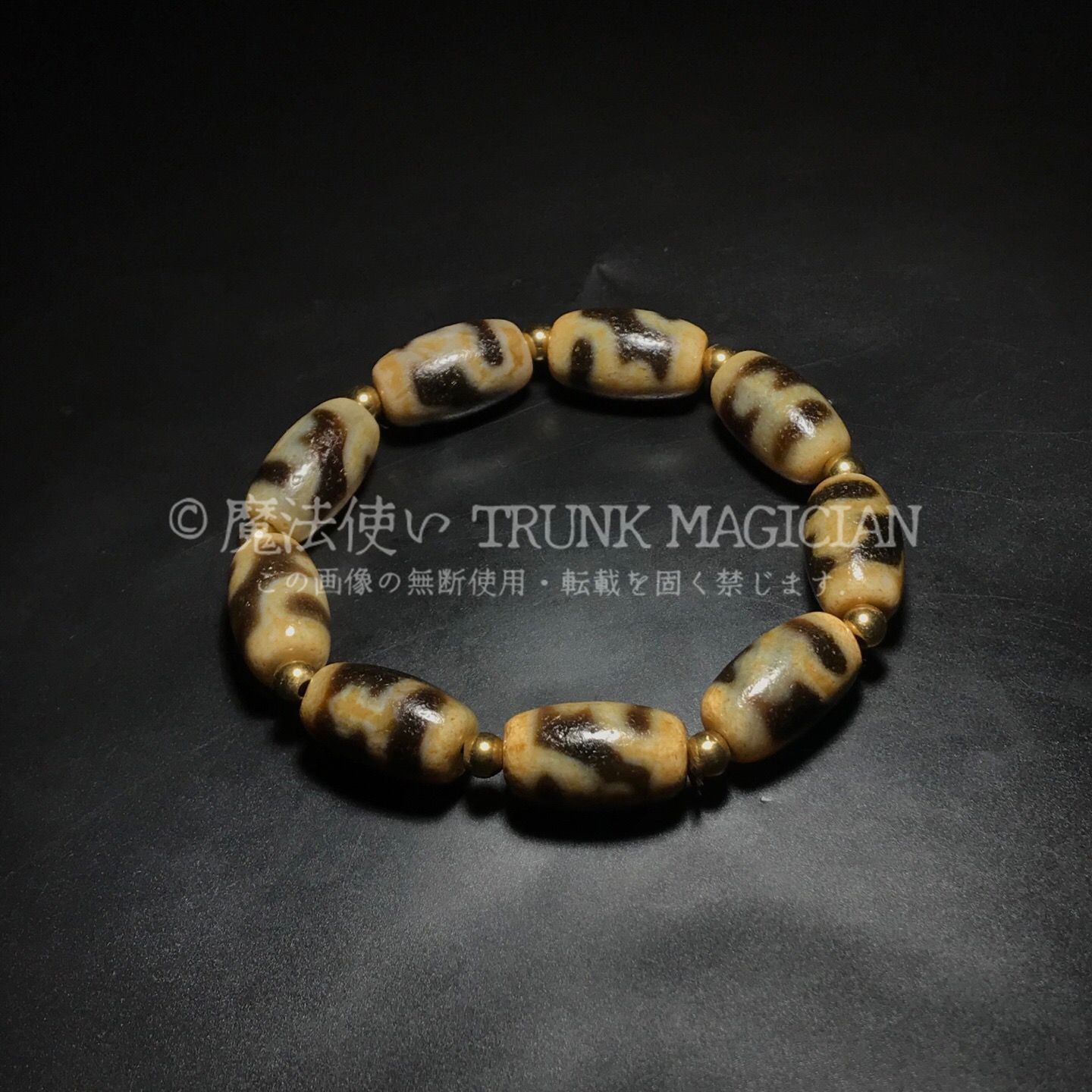 旧家蔵出し 瑪瑙細密彫 自然風化紋 寶瓶天珠手串 根付 供養品 風水開運