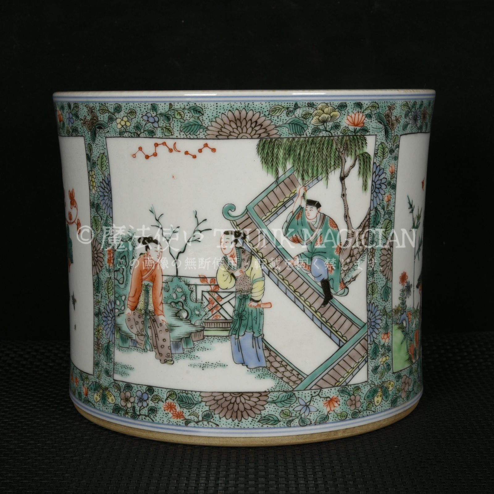 旧家蔵出し 大清康熙年製 五彩 開窗 人物花鳥紋 筆筒 古陶瓷器 陶芸