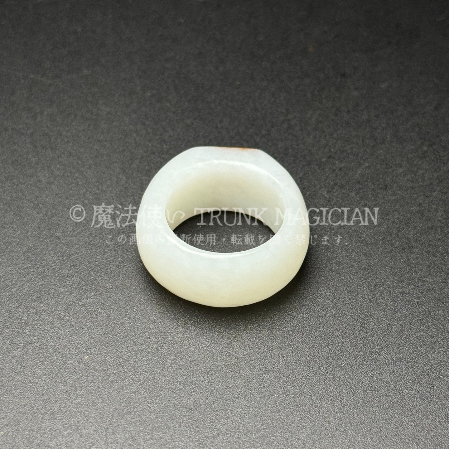 旧家蔵出し 和田玉細密彫 極品白玉 原皮 紅皮 指輪 根付 裝身具 置物