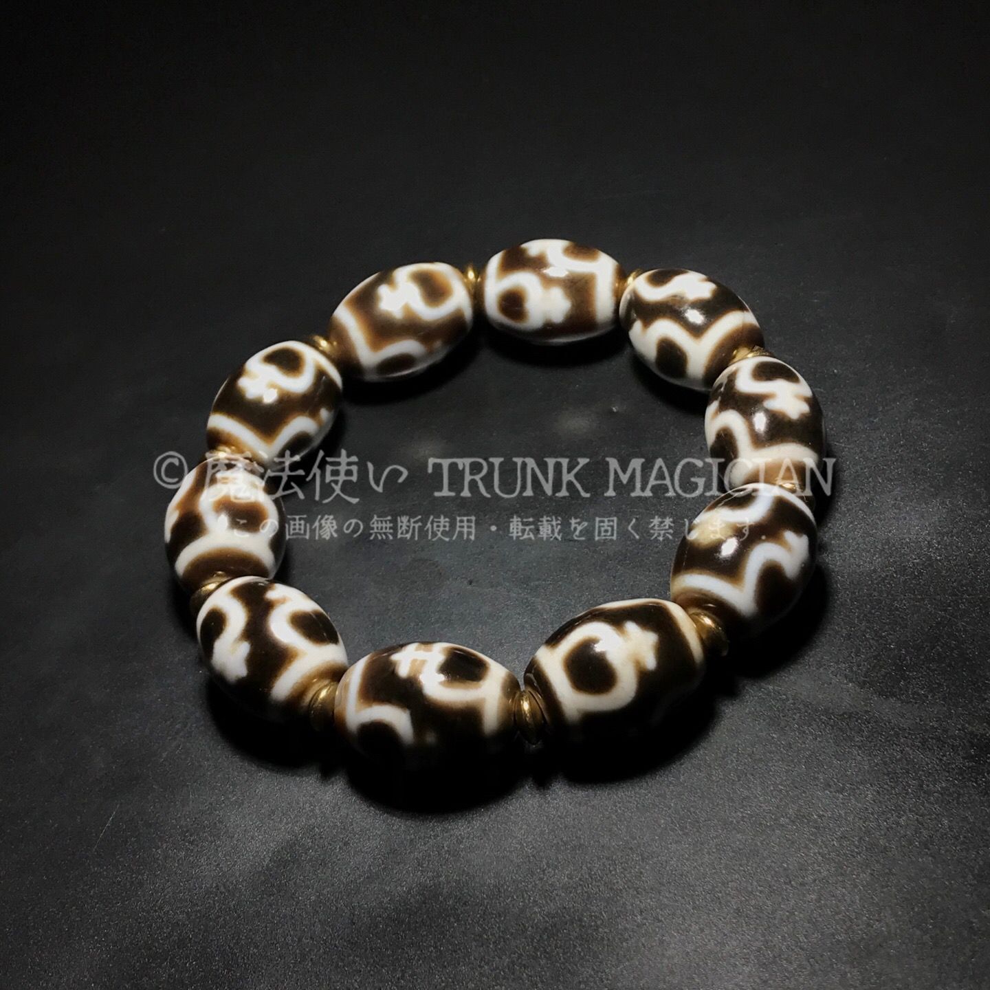 旧家蔵出し 瑪瑙細密彫 自然風化紋 達洛寶瓶天珠手串 根付 供養品 風水