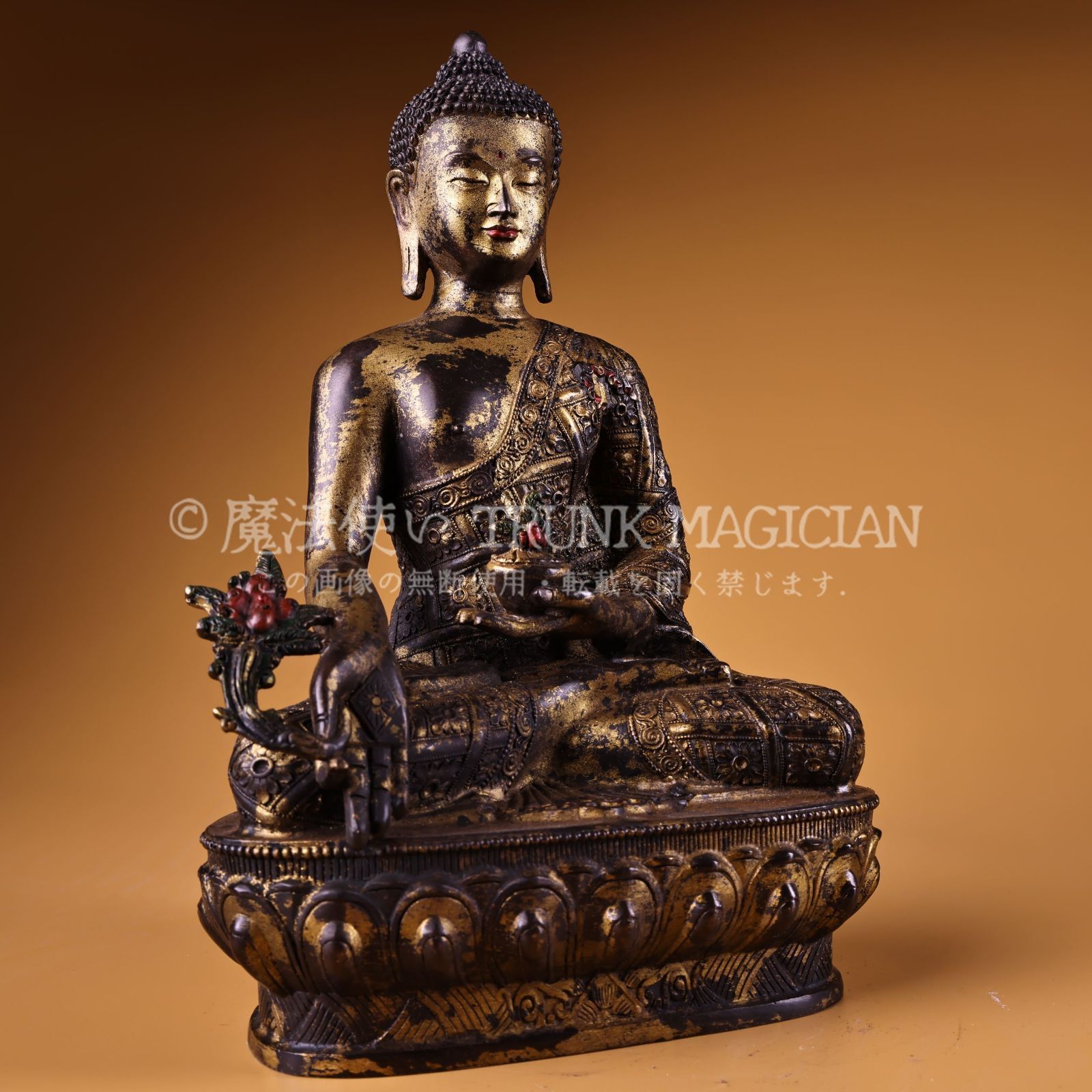 旧家蔵出し 銅製 泥金 浮彫 鏨刻 藥師仏 仏像 密宗密教 供養品 古美術