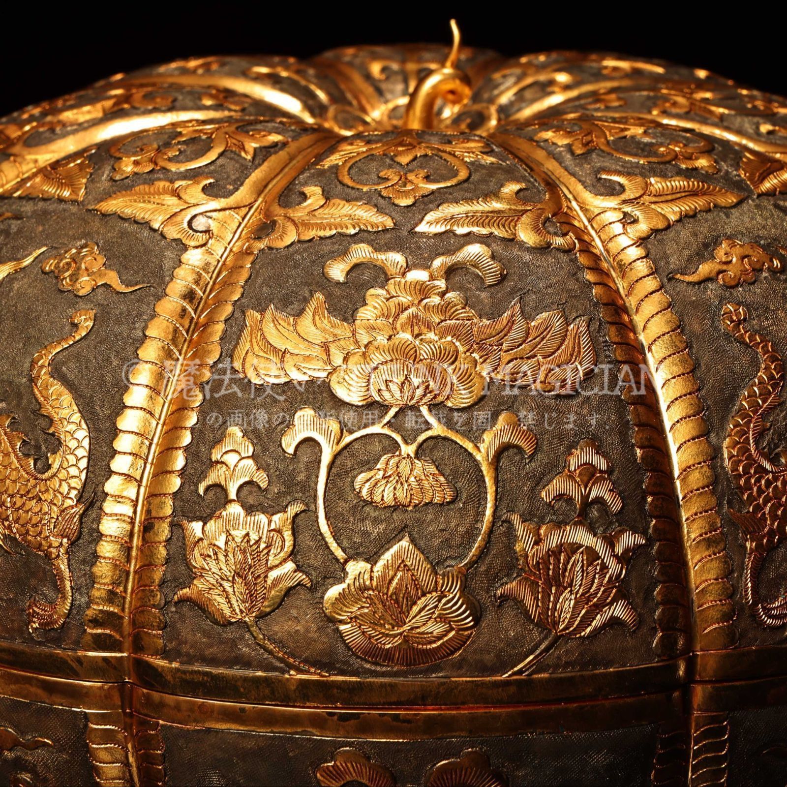 旧家蔵出し 銅製 塗金 瓜形首飾盒 置物 賞物 供養品 古美術品 収集家