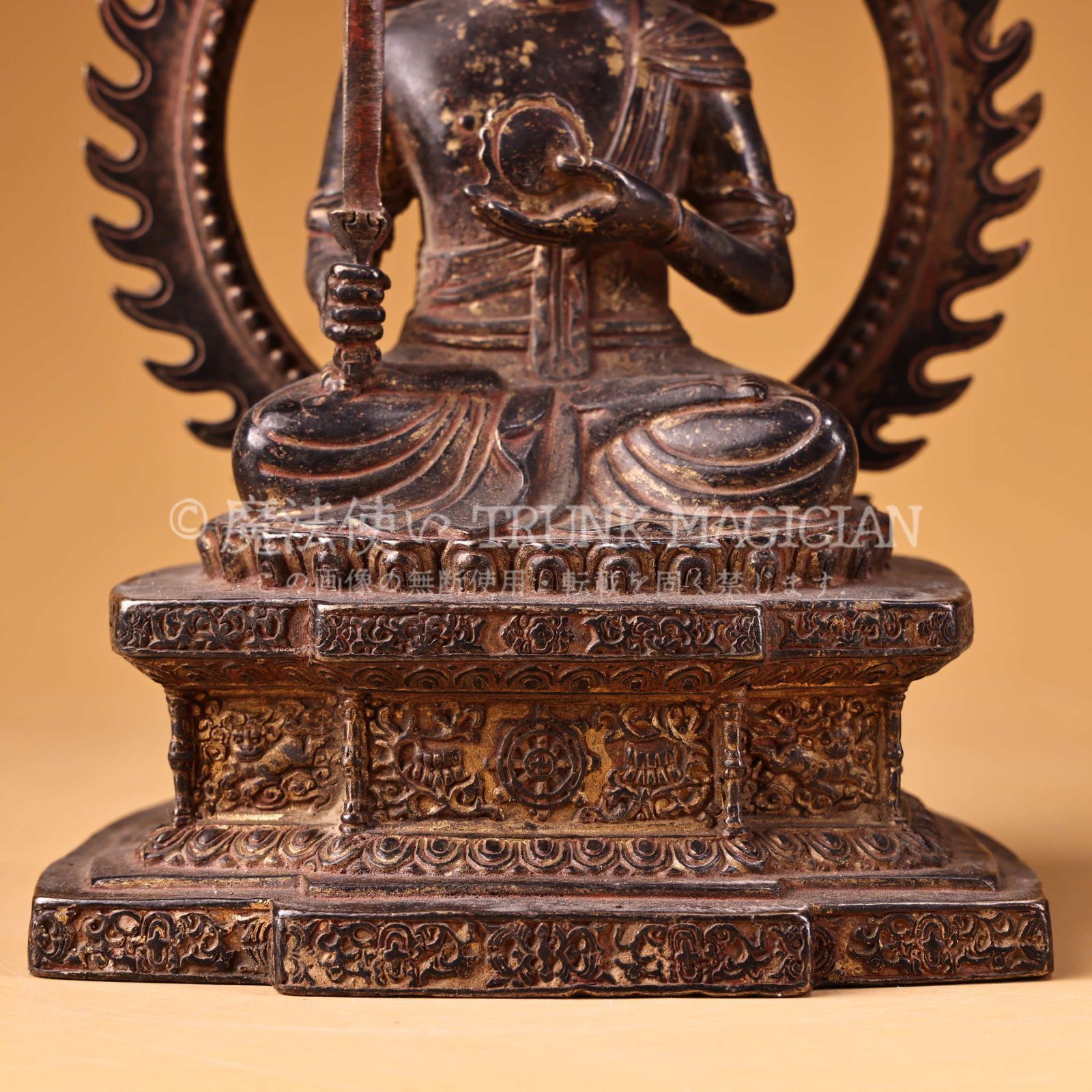 旧家蔵出し 銅製 泥金 浮彫 鏨刻 虚空蔵菩薩像 仏像 密宗密教 供養品