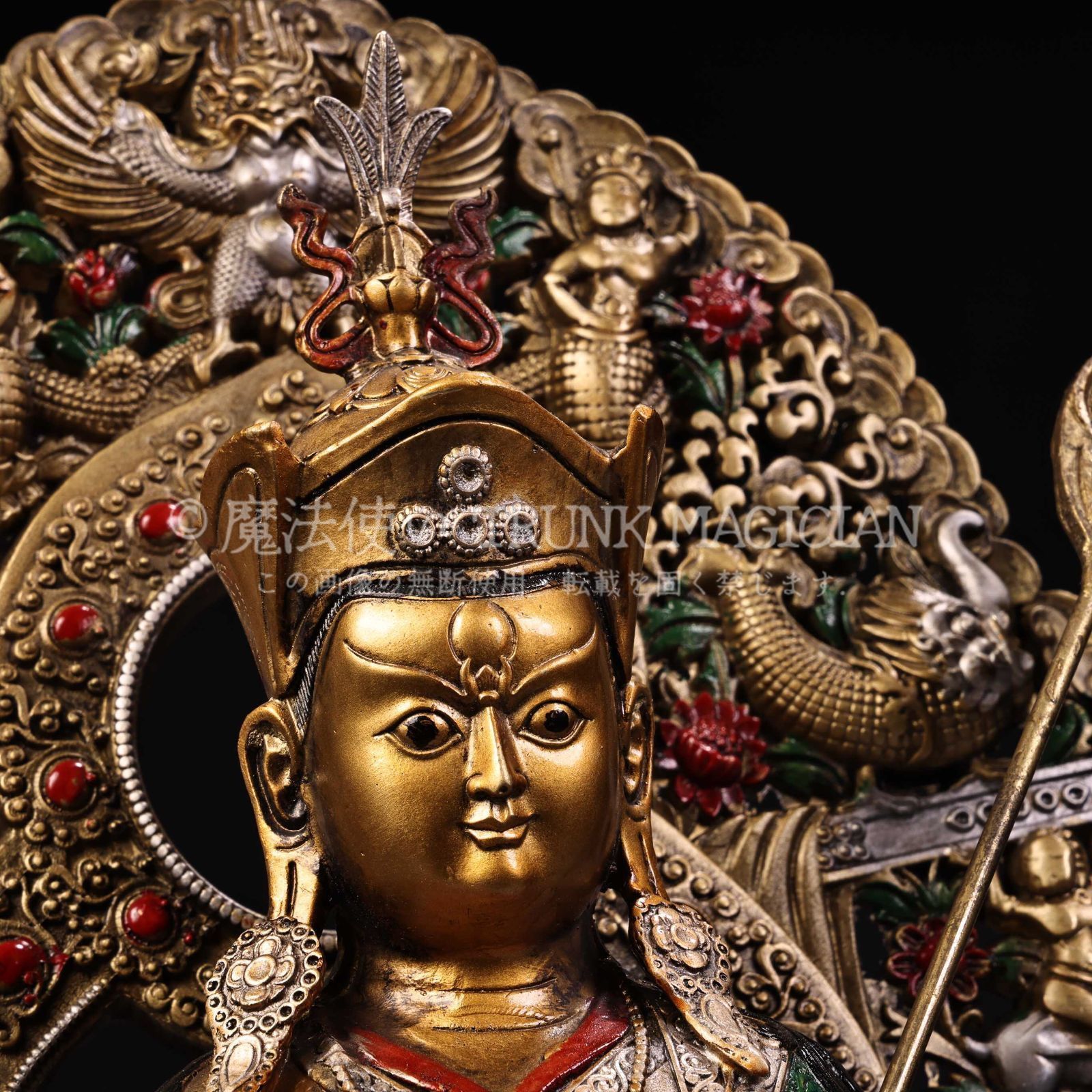 旧家蔵出し 銅製 描金 彩繪 蓮花生大師仏 仏像 宗教 仏教古美術 供養品