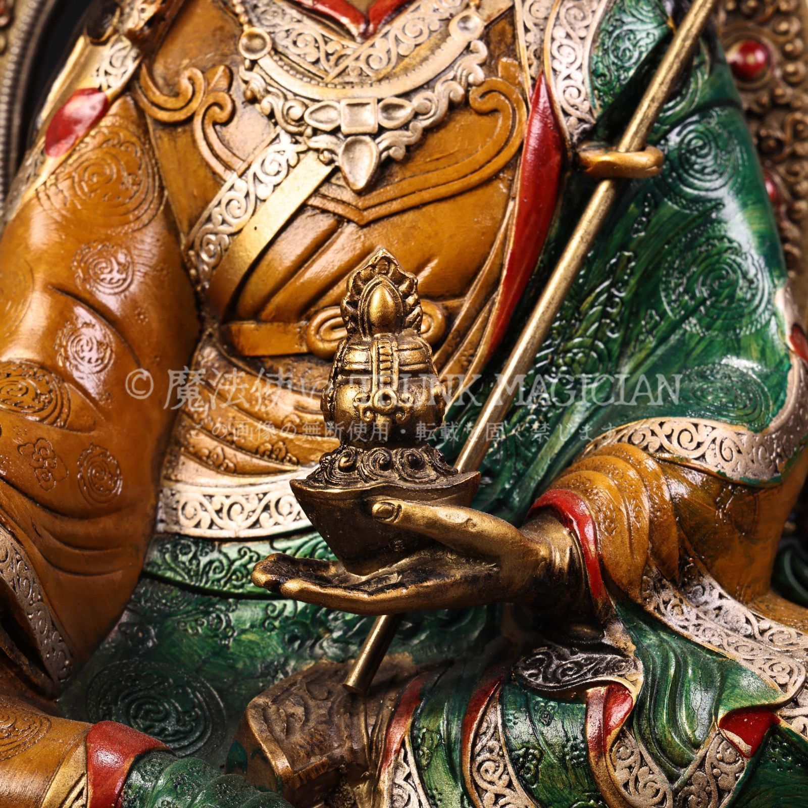 旧家蔵出し 銅製 描金 彩繪 蓮花生大師仏 仏像 宗教 仏教古美術 供養品