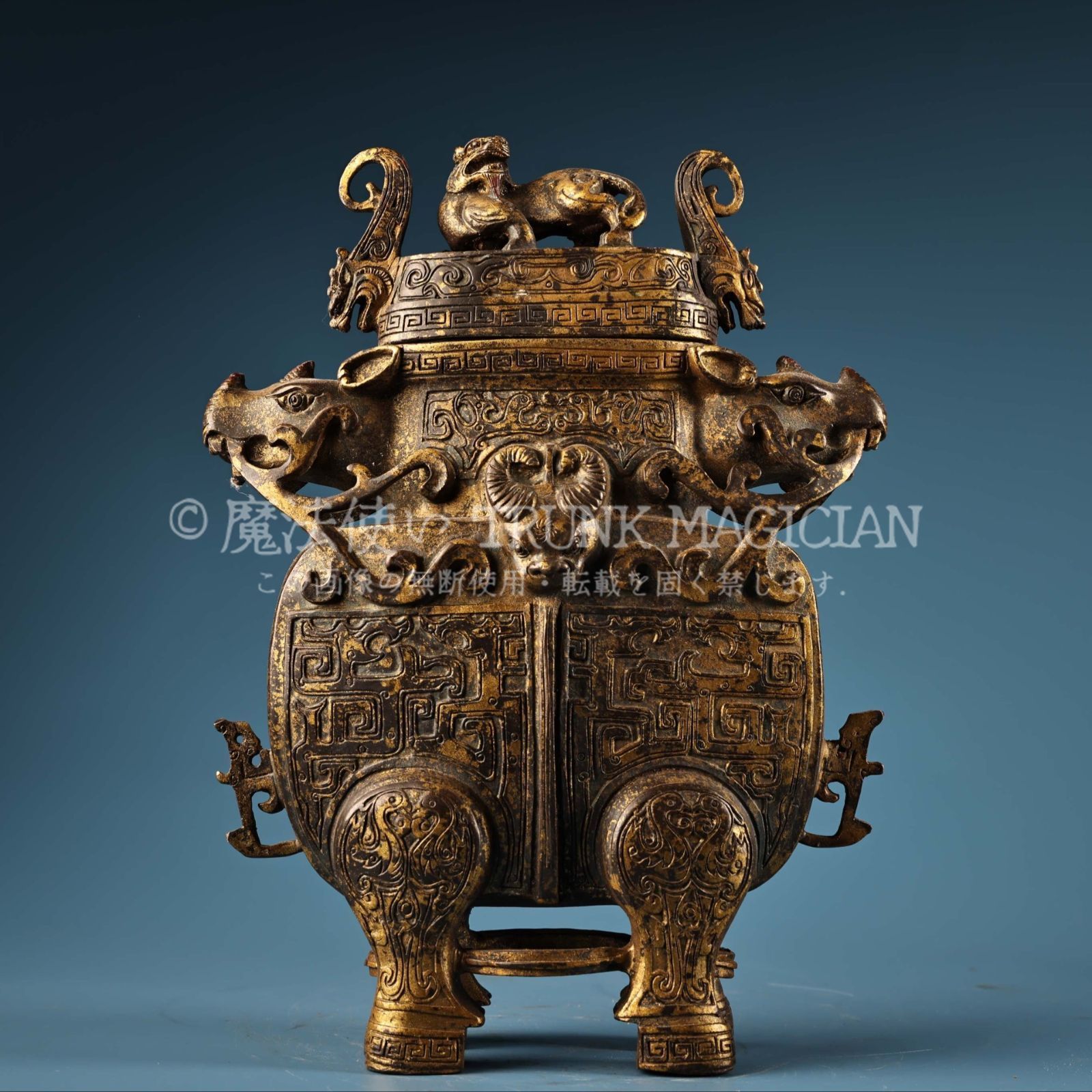 旧家蔵出し 銅製 浮彫 鏨刻 泥金 牛頭花瓶 置物 賞物 供養品 古美術品