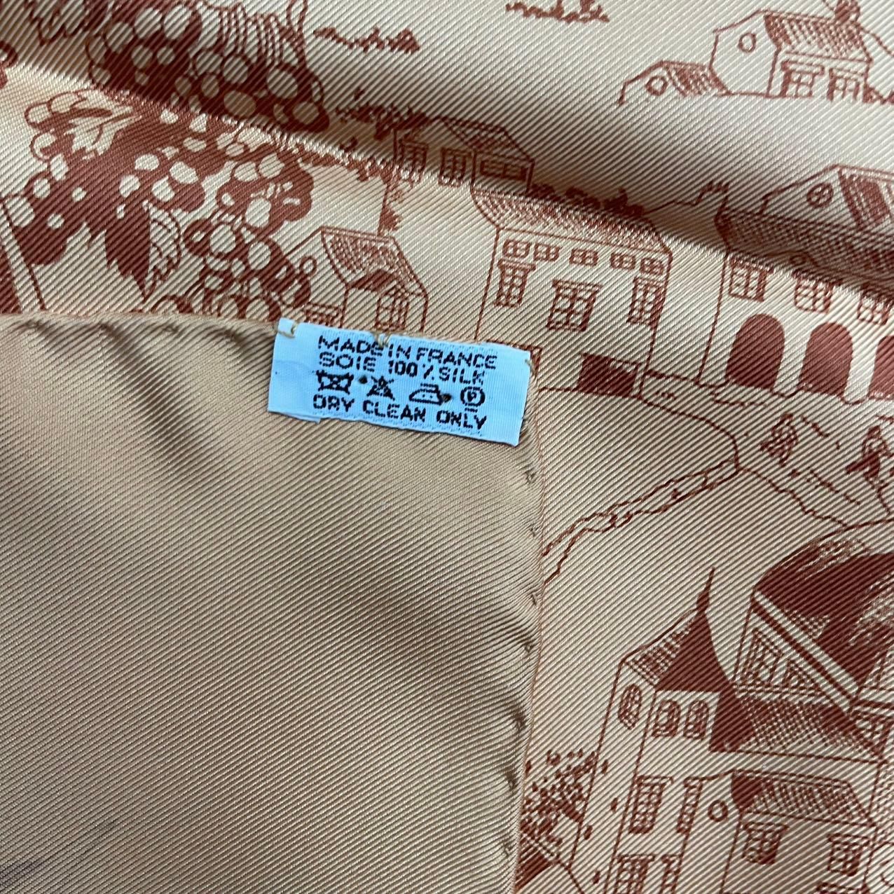 新品同様 HERMES エルメス スカーフ カレ90 シルク Au Pays de Cocagne 