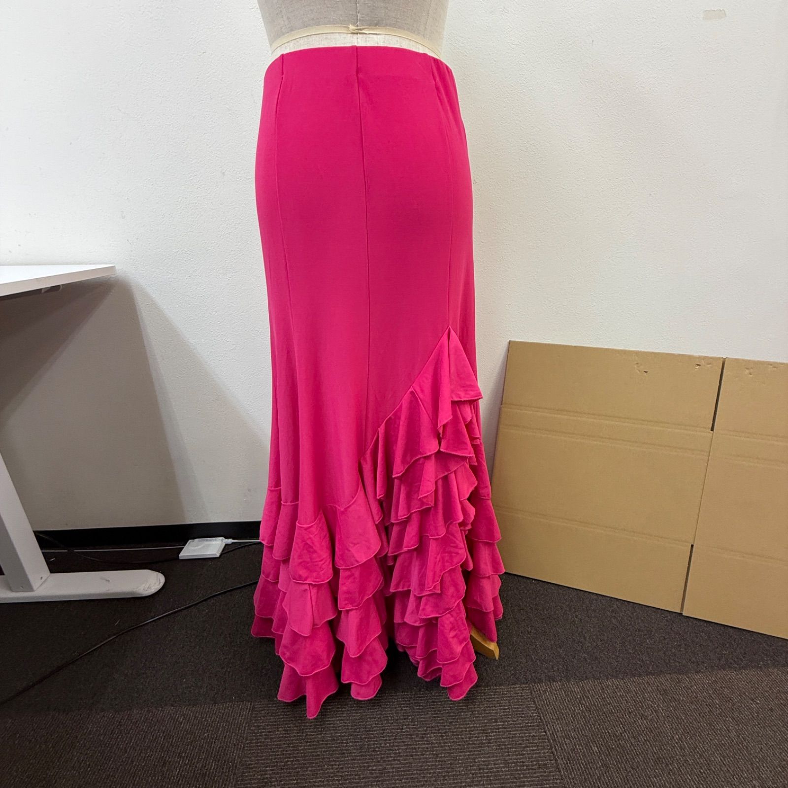 【フラメンコ衣装】ピンク ファルダ スカート 無地 ゴム やわらかい 軽い フラメンコ衣装 スカート ファルダ ピンク 無地 シンプル フリル