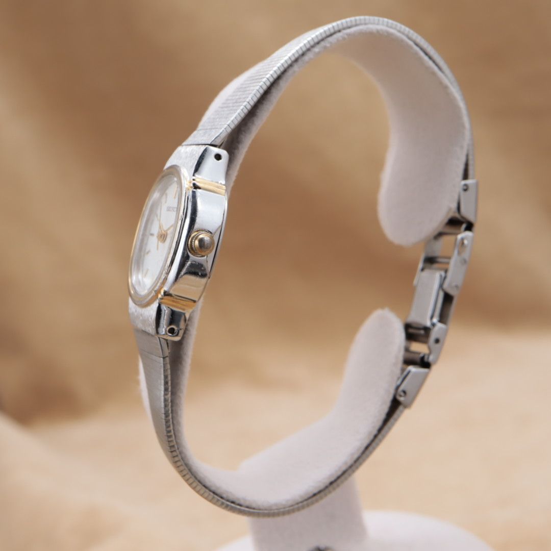 SEIKO 7321-6100 セイコー オーバル ヴィンテージ クォーツ シルバー 