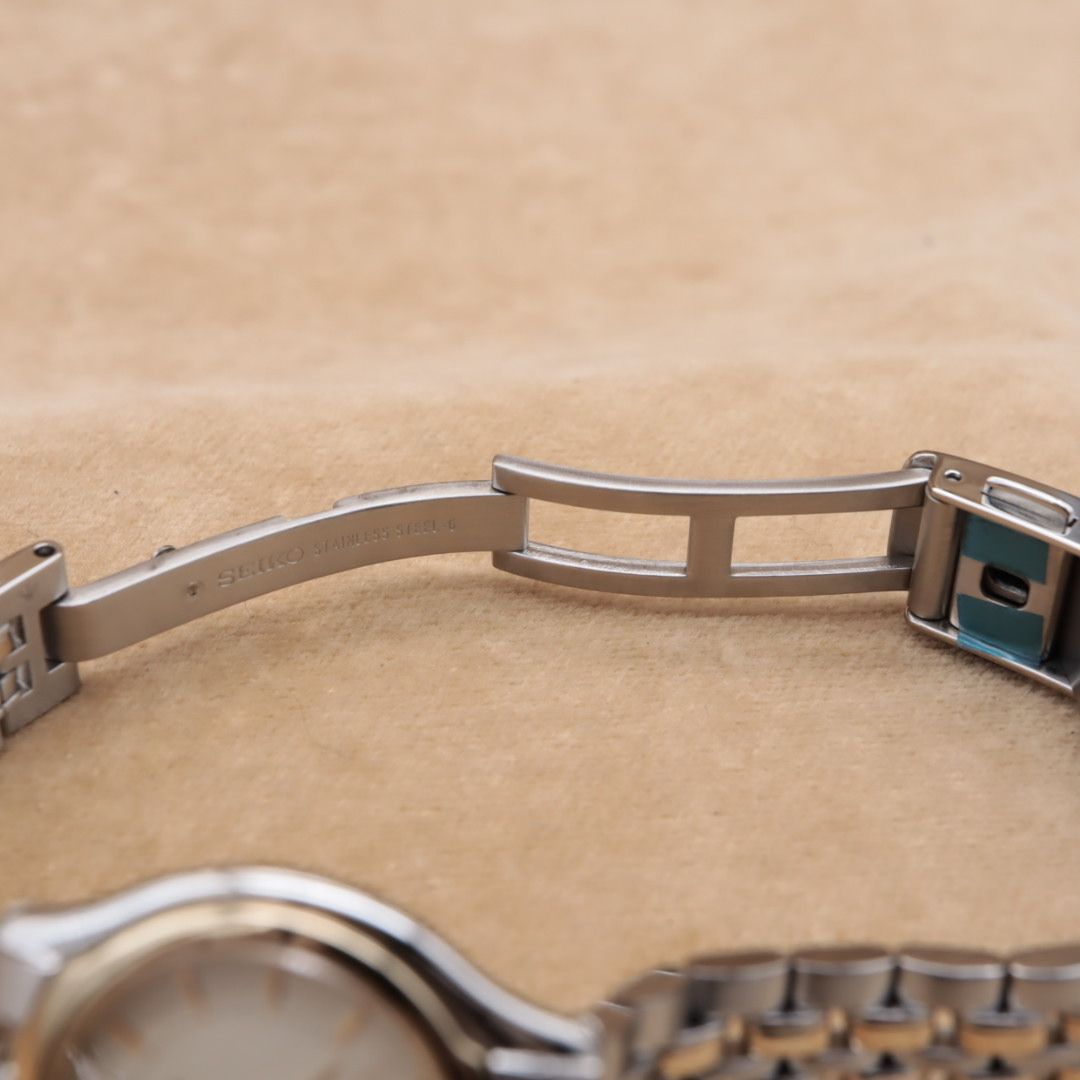 SEIKO EXCELINE 4J41-0030 セイコー エクセリーヌ クォーツ シルバー