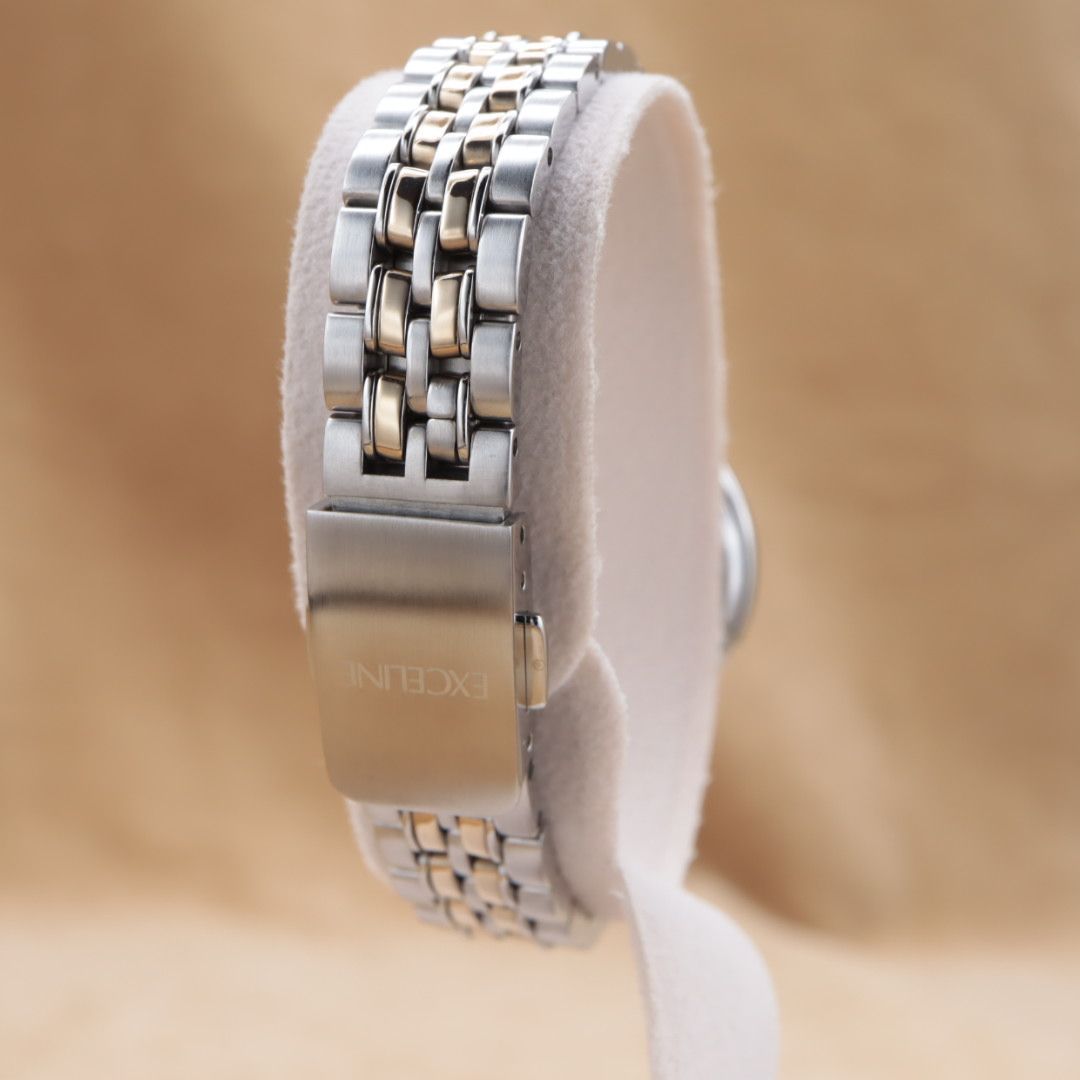 SEIKO EXCELINE 4J41-0030 セイコー エクセリーヌ クォーツ シルバー