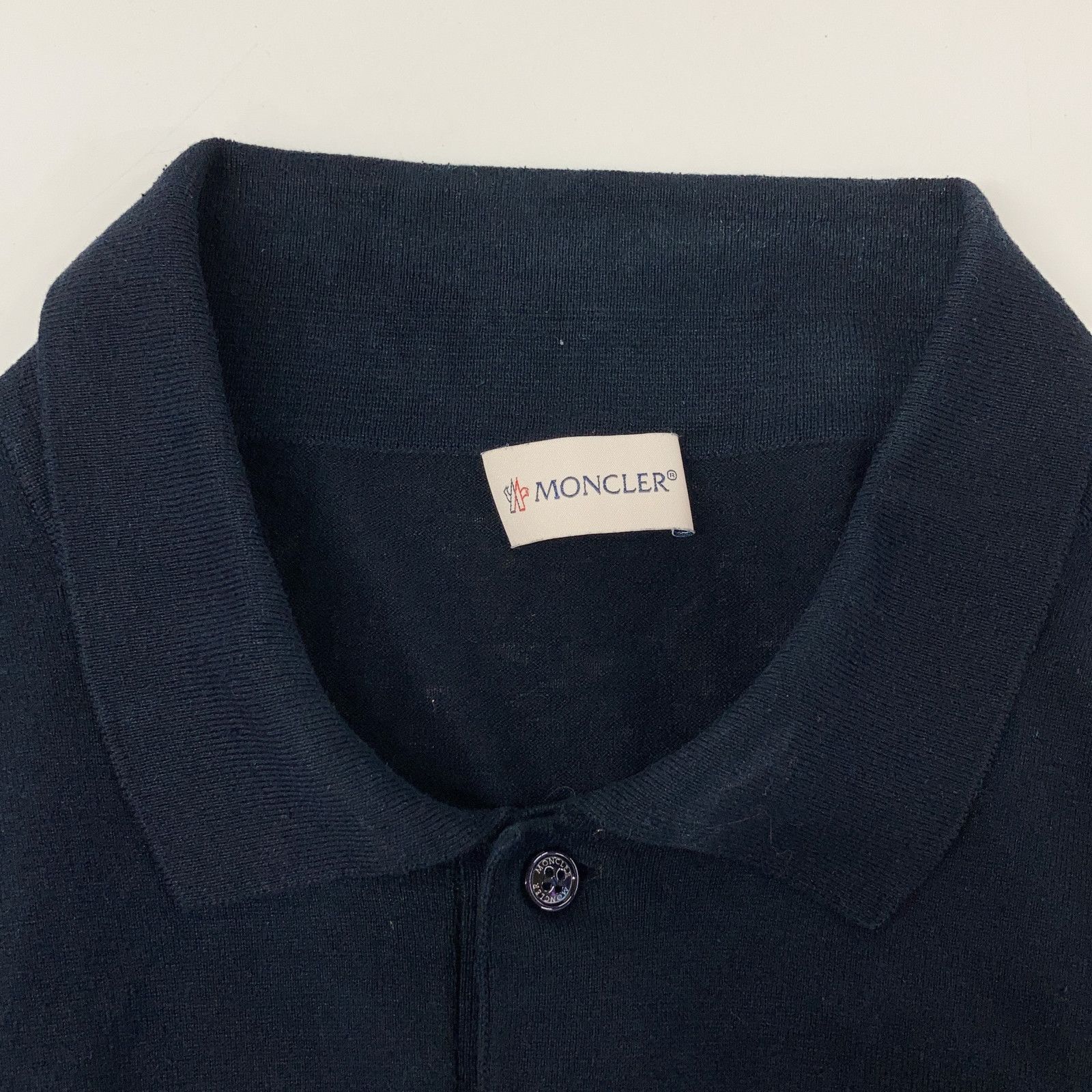 MONCLER モンクレール 25SS K10919A0004 ﾈｲﾋﾞｰ ｼﾙｸ×ﾘﾈﾝ 半袖ﾆｯﾄﾎﾟﾛｼｬﾂ