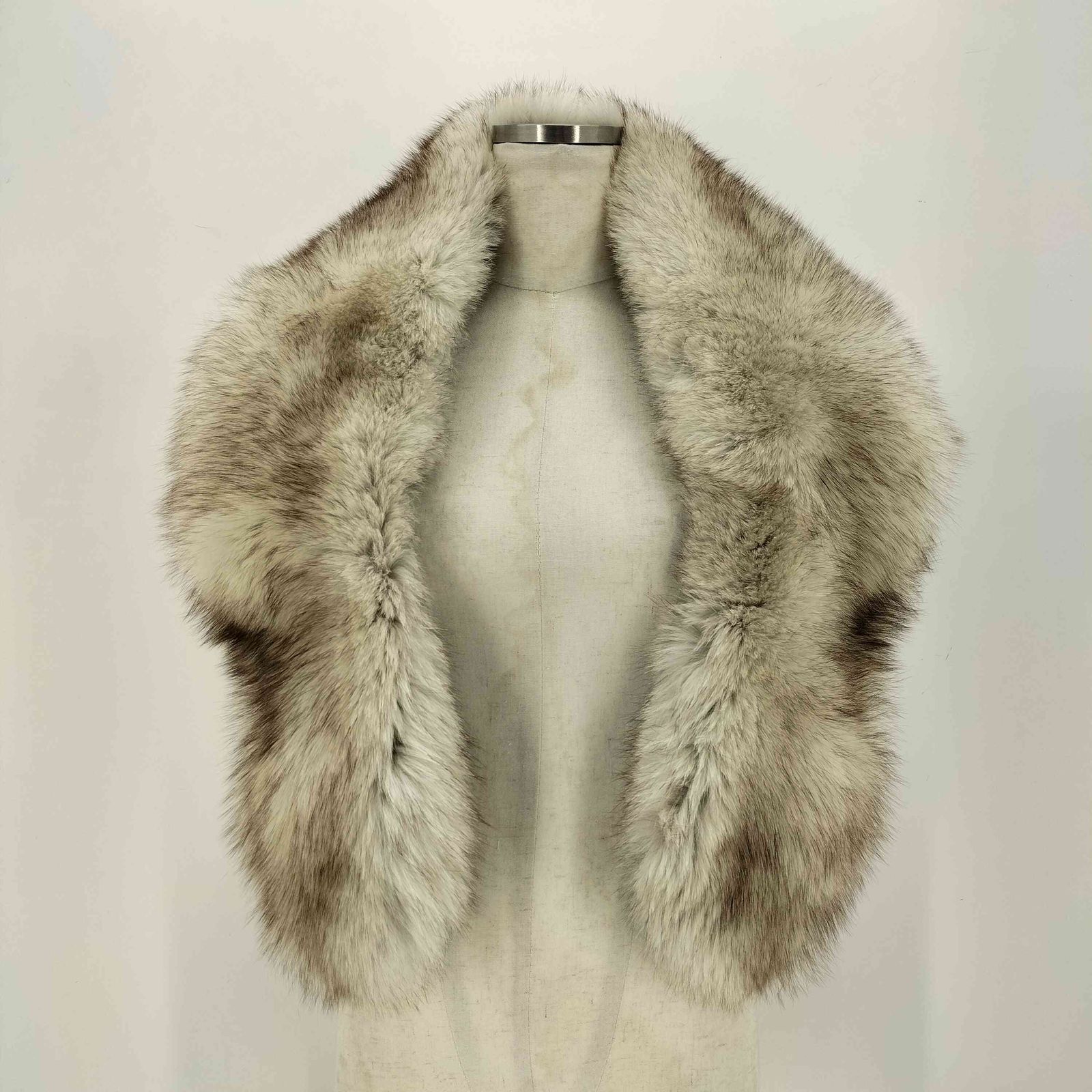 サガフォックス SAGA FOX ファー ショール レディース 表記無 - メルカリ