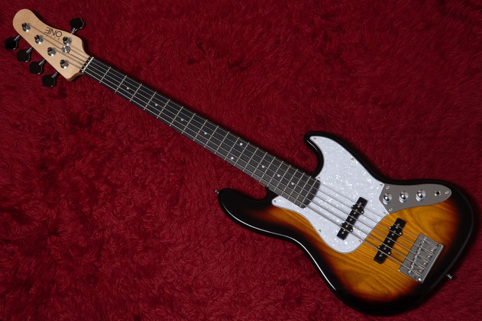 new】woofy basses / ONE series Cavalier 5 Sunburst - メルカリ
