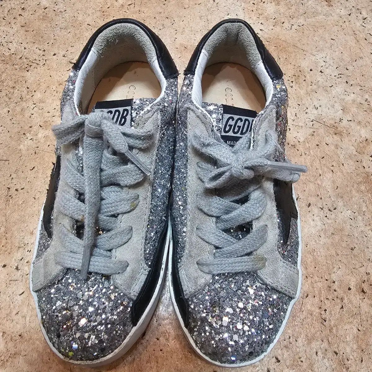GOLDEN GOOSE ゴールデングース グリッタースニーカー キッズ 【公式通販】