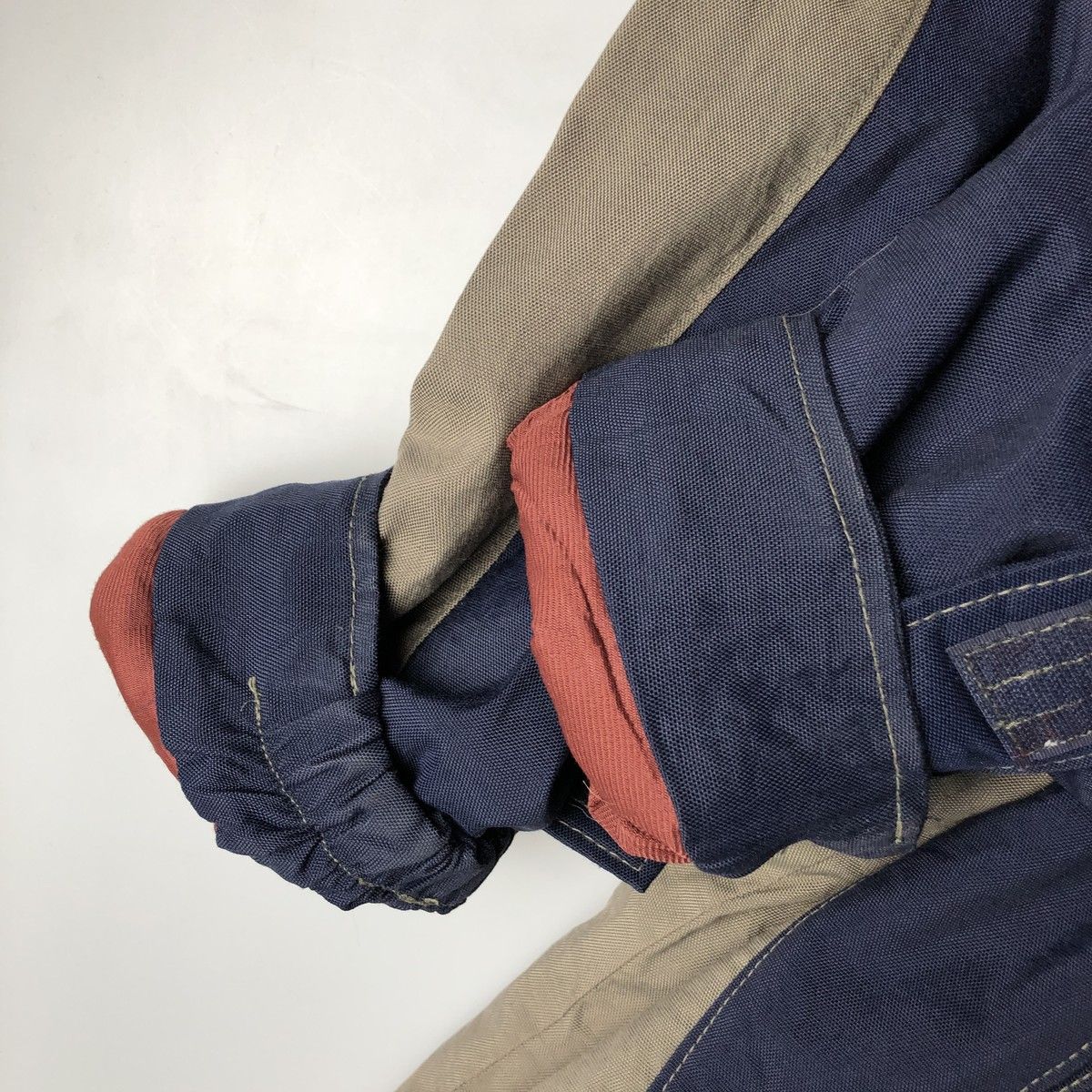 古着 90~00年代 コロンビア Columbia CONVERT マウンテンジャケット