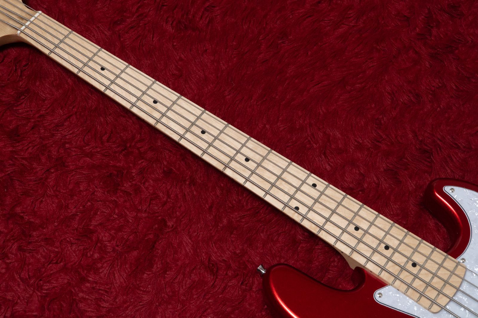 new】woofy basses / ONE series Cavalier 5 M Red - メルカリ