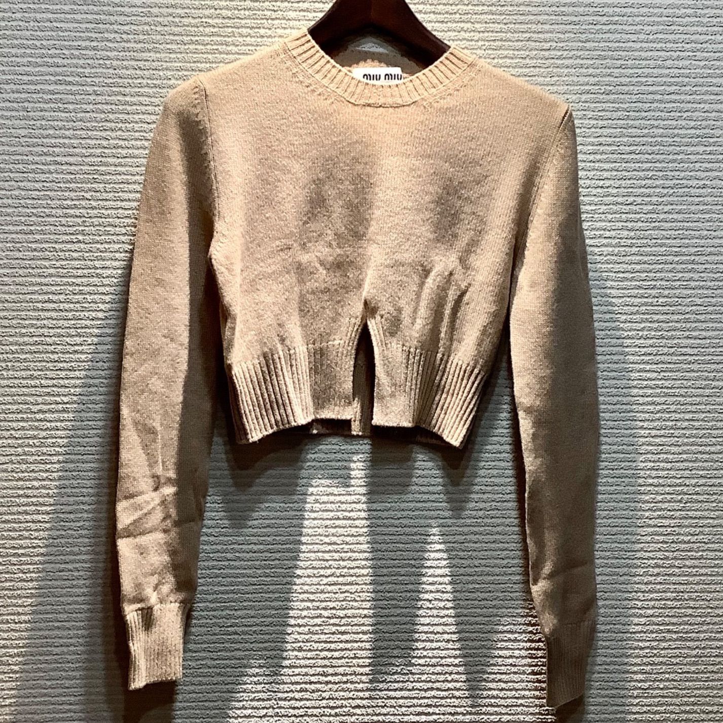 ミュウミュウ MIU MIU 22年 背中 ロゴ カシミヤ ニット セーター プル