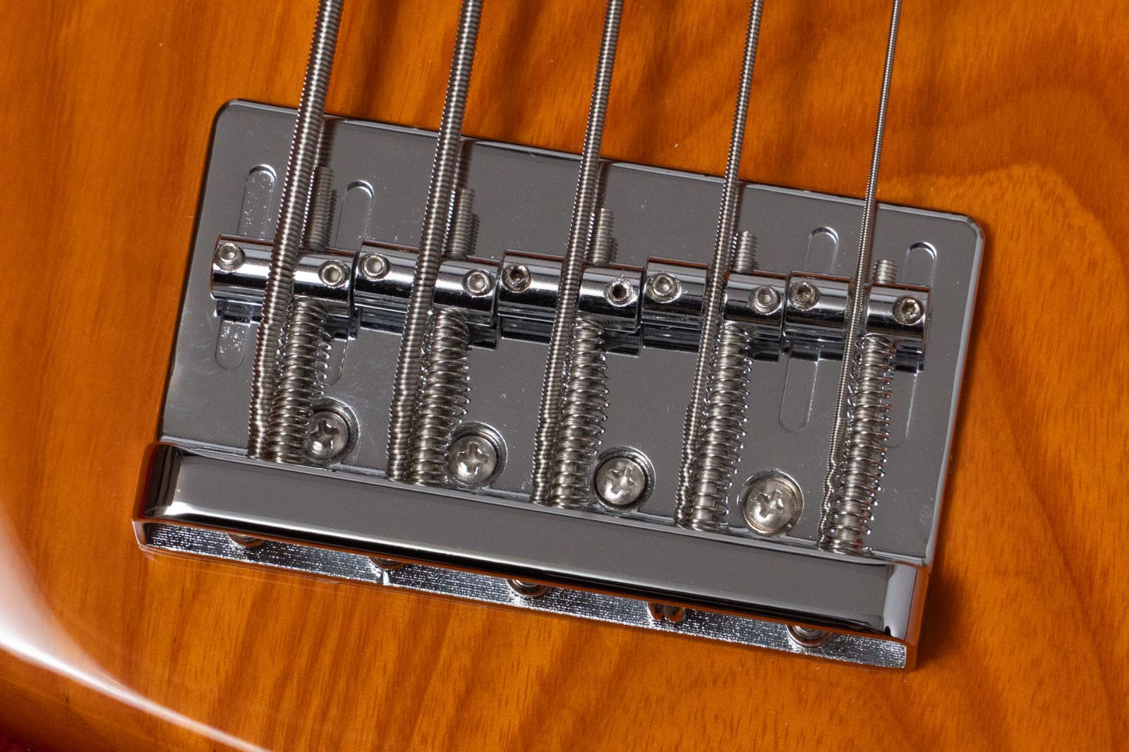 new】woofy basses / ONE series Cavalier 5 M Orange - メルカリ