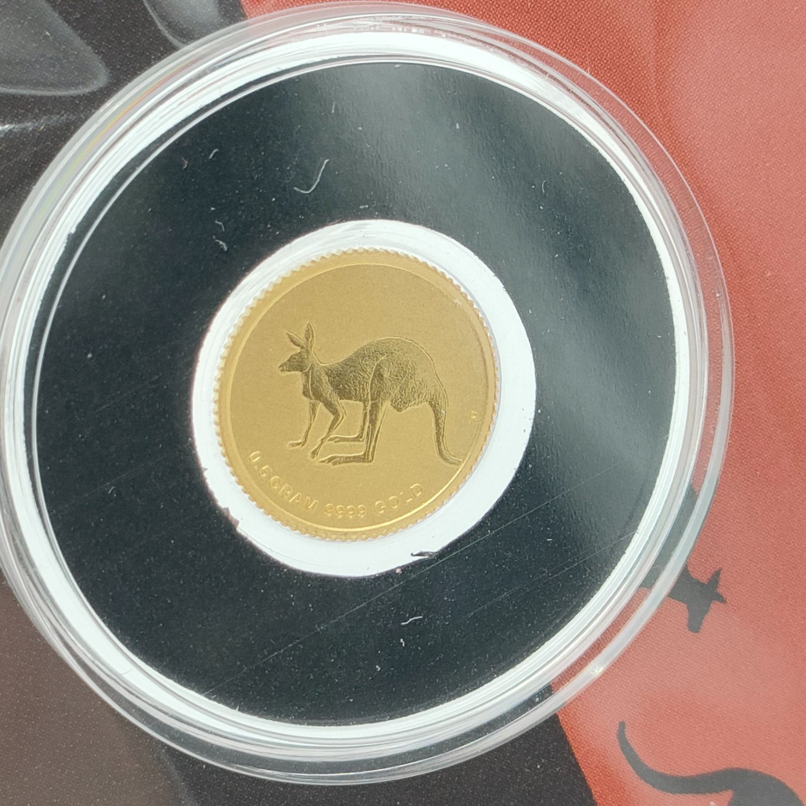オーストラリア カンガルー ミニチュア ゴールド コイン 金貨 純金コイン ゴールド 2019 0.5g カード カンガルー エリザベス S1706  - メルカリ